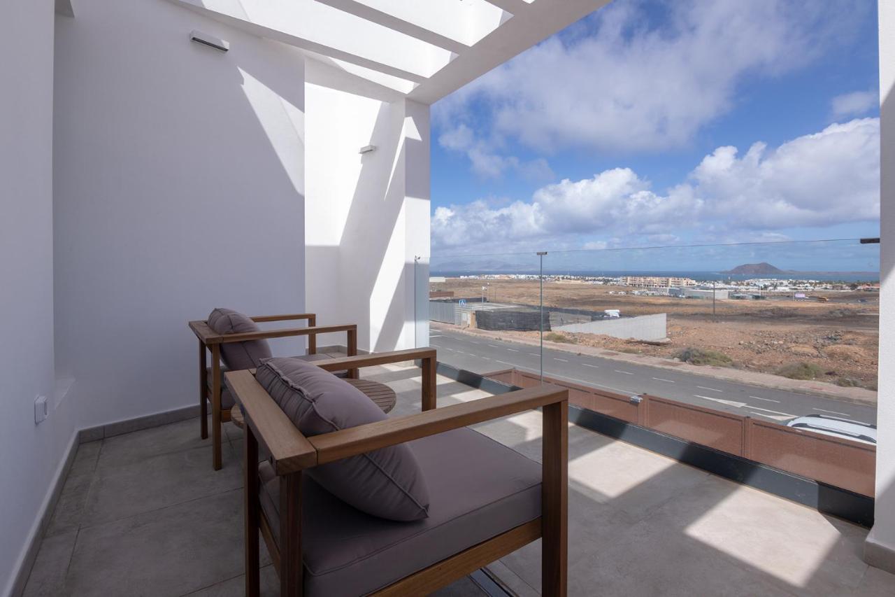 Villa Yolo Luxe Sur Private Pool Corralejo By Holidays Home Exteriör bild